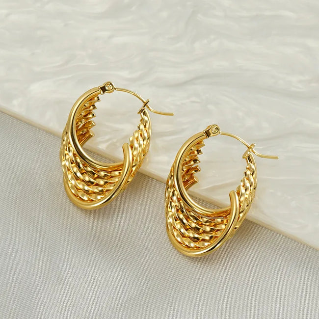 Elegant U Shape Stripe Plating Stainless Steel 18k Gold Plated Anti-Tarnish Hoop Earrings