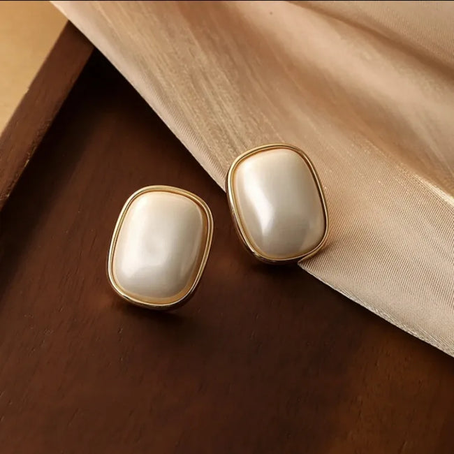 Gold Plated Geometric Rectangle Shaped Pearl Stud Earrings