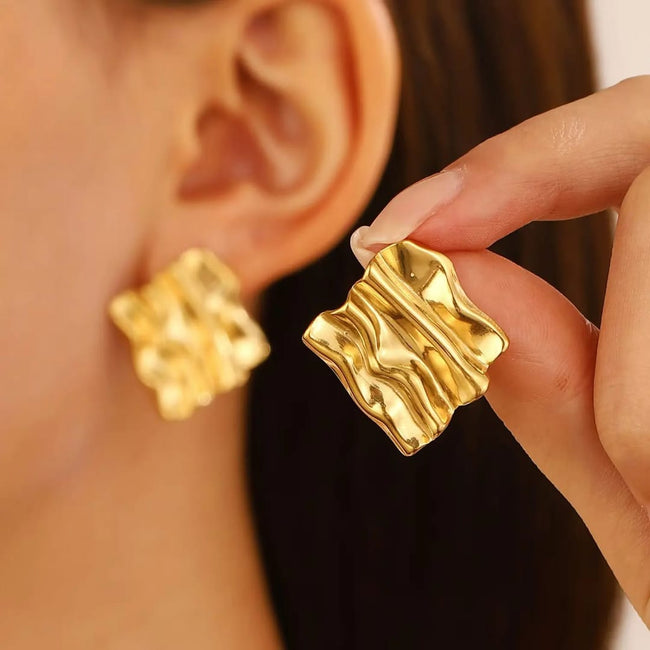 Varenna Anti-Tarnish Wave Stud Earrings