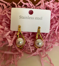 304 Stainless Steel Pearl Drift Sculpted Earrings