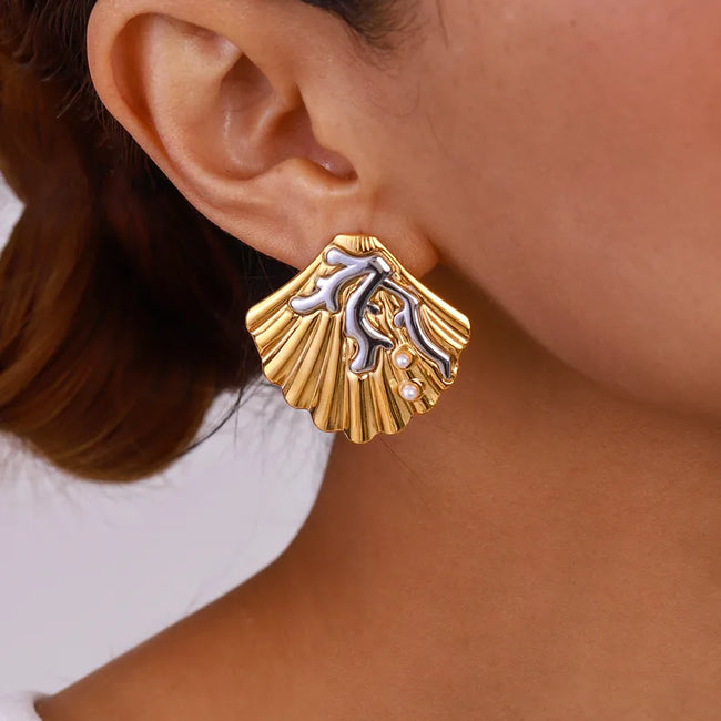 Dual-Tone 304 Stainless Steel 18K Gold Plated Shell Stud Earrings