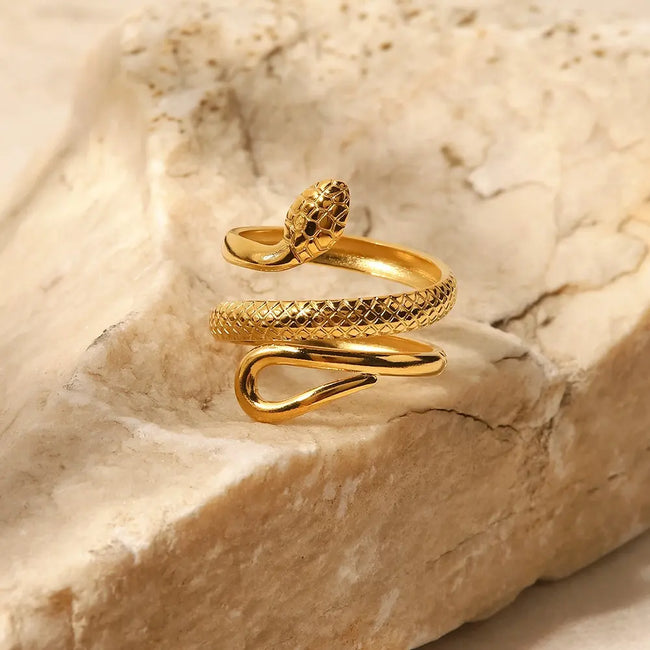 Anti Tarnish Stainless Steel Classic Texture Snake Design Ring