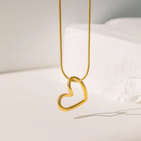 Anti Tarnish Stainless Steel Gold Plated Hollow-out Peach Heart Pendant Necklace