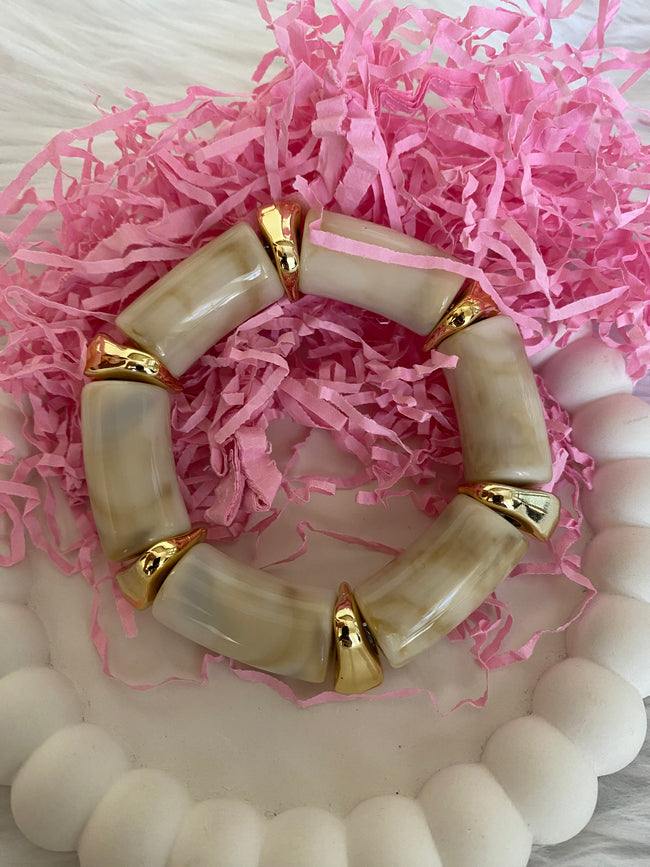 Apricot Resin & Acrylic Smudged Texture Stretch Bracelet