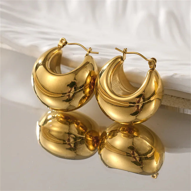 Auriel – Anti Tarnish Bold Sculpted Gold Hoop Earrings