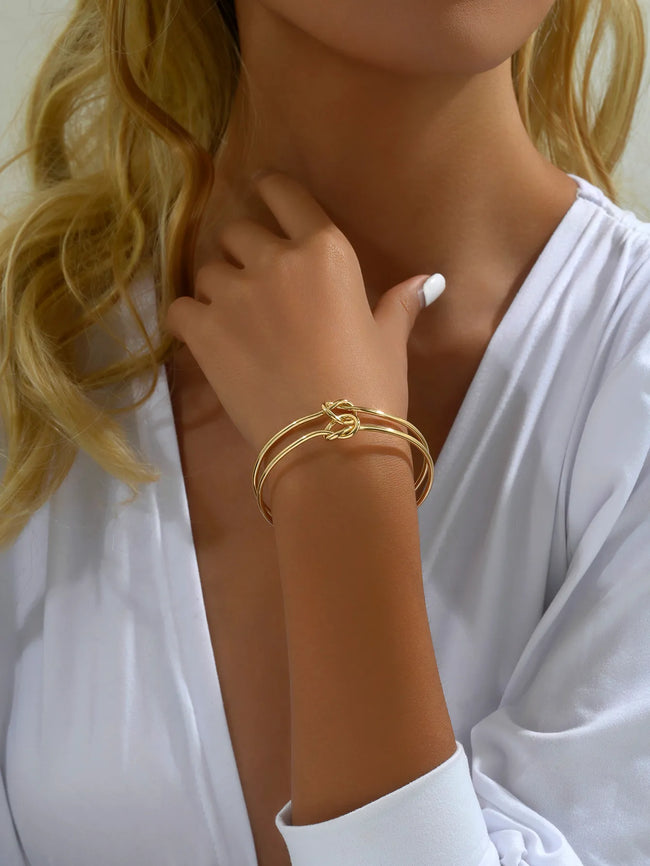 Casual Streetwear Gold Plated Alloy Women's Open Ended Bangle