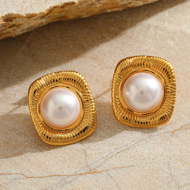 Elle Pearl Rectangle Stud Earrings – 18K Gold Plated
