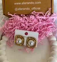 Elle Pearl Rectangle Stud Earrings – 18K Gold Plated