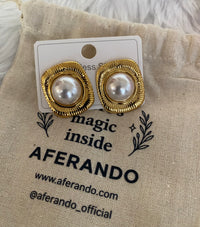 Elle Pearl Rectangle Stud Earrings – 18K Gold Plated