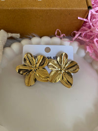 Exaggerated Flower 18K Gold Plated  Stainless Steel Stud Earrings for Women
