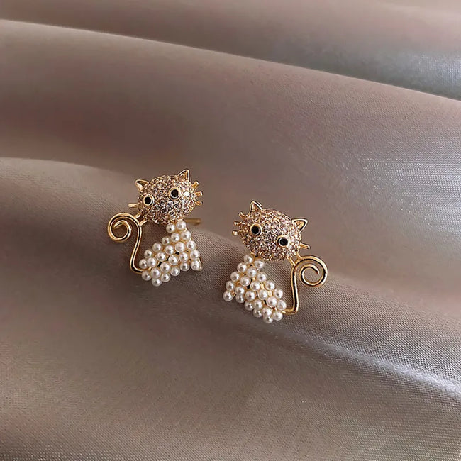 Gold-Plated Alloy Cat Stud Earrings with Pearls & Rhinestones