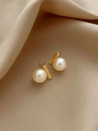 Gold Plated Simple Style Geometric Alloy Pearl Stud Earrings