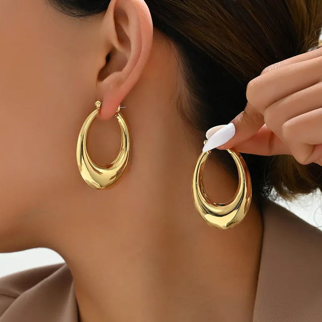 Gold Plated Simple Style U Shaped Hoop Earring For Women