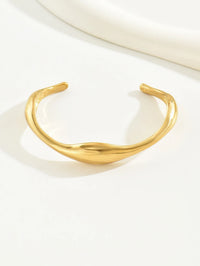 Gold Plated Simple Uneven Wave Style Open-ended Bangle