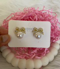 Gold Plated Cute Bow Knot Inlay Pearl Rhinestones Stud Earring