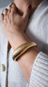 Gold Plated Exaggerates Rough Top Surface Chunky Bracelet for Women