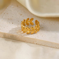 Leafy Luxe Ring