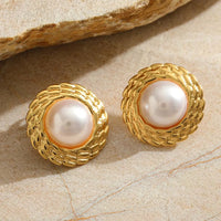 Lumière Pearl Round Stud Earrings