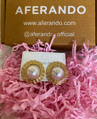 Lumière Pearl Round Stud Earrings