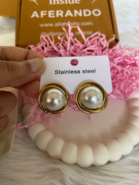 Lustre Knot – Stainless Steel Pearl Studs