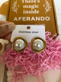 Lustre Knot – Stainless Steel Pearl Studs