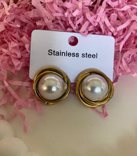 Lustre Knot – Stainless Steel Pearl Studs
