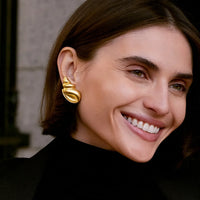 Maris Conch Shell Stud Earrings – 18K Gold Plated