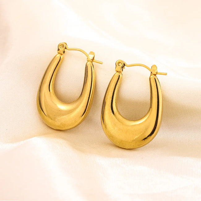 Oval Minimalist 18K Gold Plated Stainless Steel Anti-Tarnish Hoop Earring