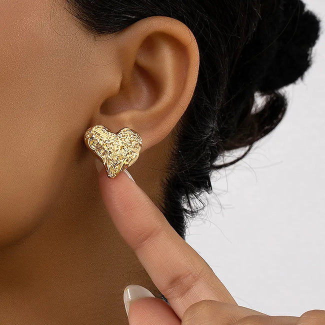 Retro Uneven Heart Shape Gold Plating Stud Earrings