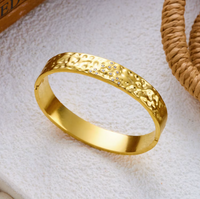 Anti-Tarnish 18K Gold Plated Hammered Rhinestone Bangle for Women – 304 Stainless Steel