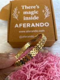 Stainless Steel 18k Gold-Plated Classy Bracelet – Perfect with Watches