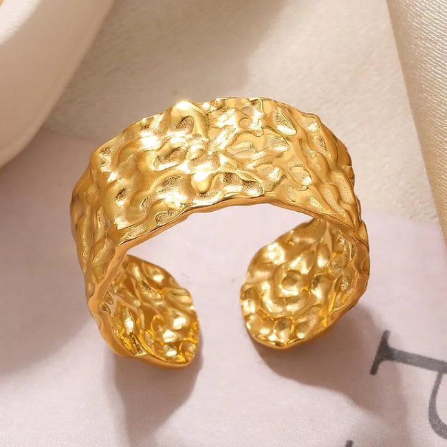 Uneven Hammered Style 18K Gold Plated Stainless Steel Anti-Tarnish Open Rings