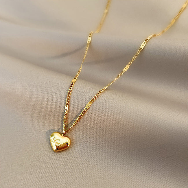 Aferando Anti-Tarnish Stainless Steel Heart Shaped Pendant Necklace for Women Simple and Elegant