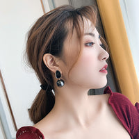 Elegant Black Pearl Drop Earrings for Women - Aferando