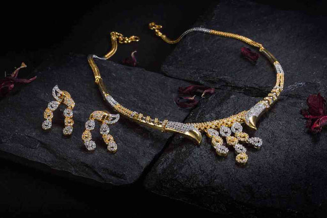 Kareena Kapoor Style Gorgeous American Diamond Necklace Set